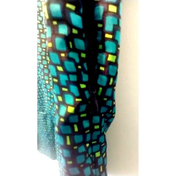 Tahari Satin Blouse Top Turquoise Print V-Neck Peplum Waist Side Zip - XL  NWT - Picture 4 of 8